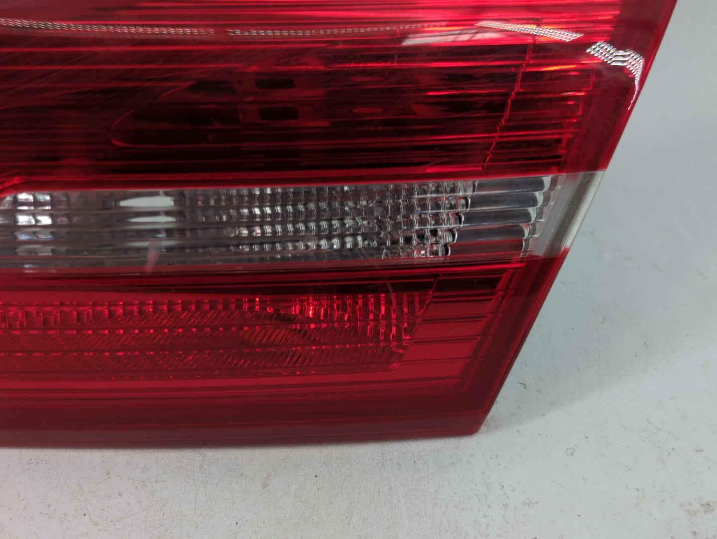 2016 Ford Focus Passenger Right Side Deck Lid Mounted Tail Light - Oemusedautoparts1.com