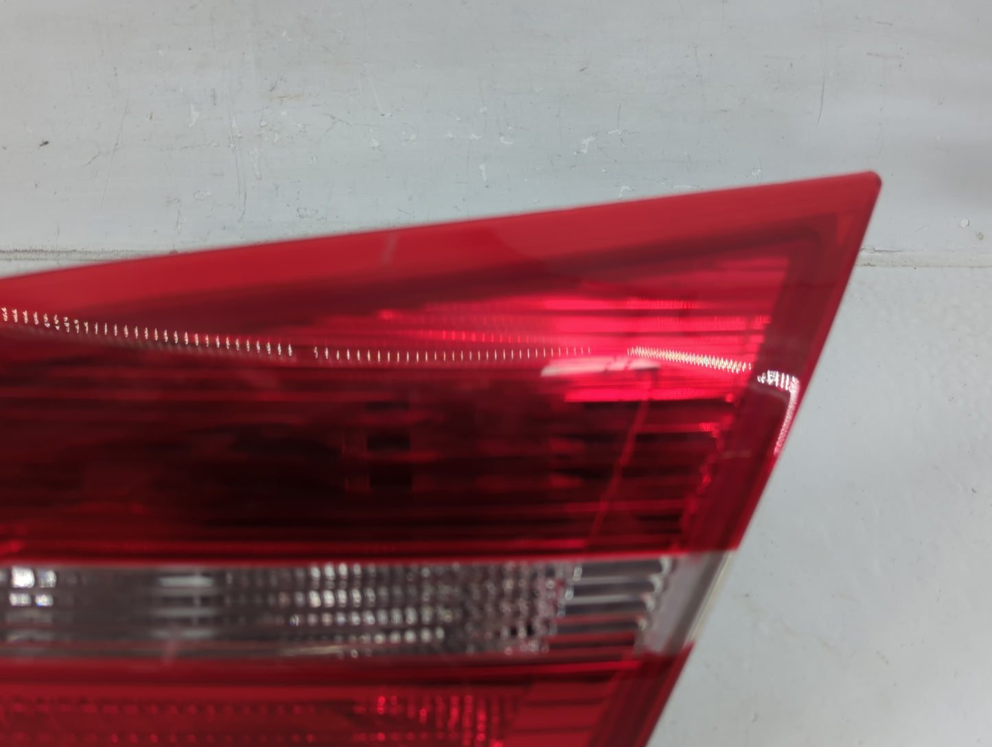 2016 Ford Focus Passenger Right Side Deck Lid Mounted Tail Light - Oemusedautoparts1.com