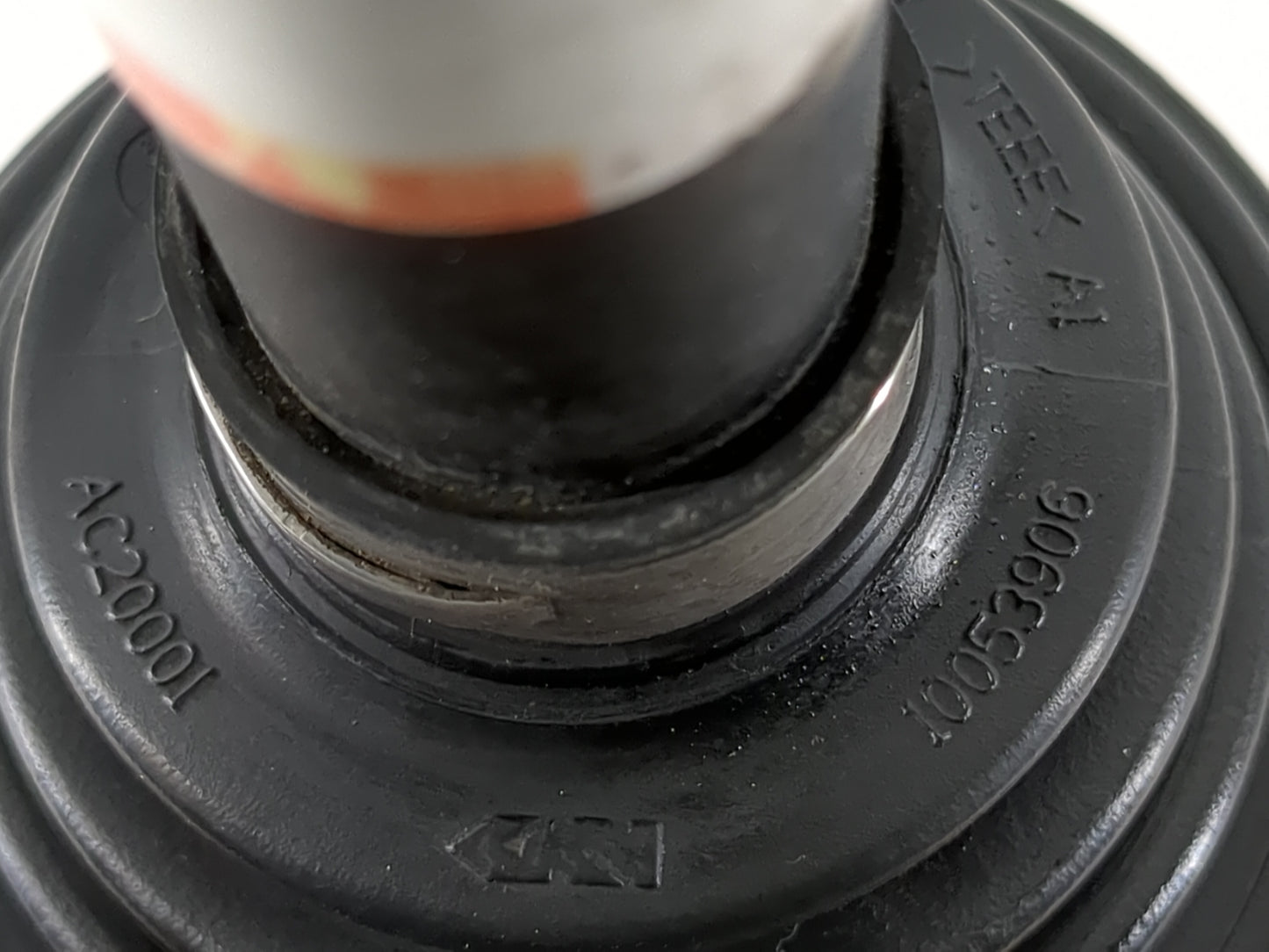 2012-2018 Ford Focus Axle Shaft Front Driver Cv C/v - Oemusedautoparts1.com