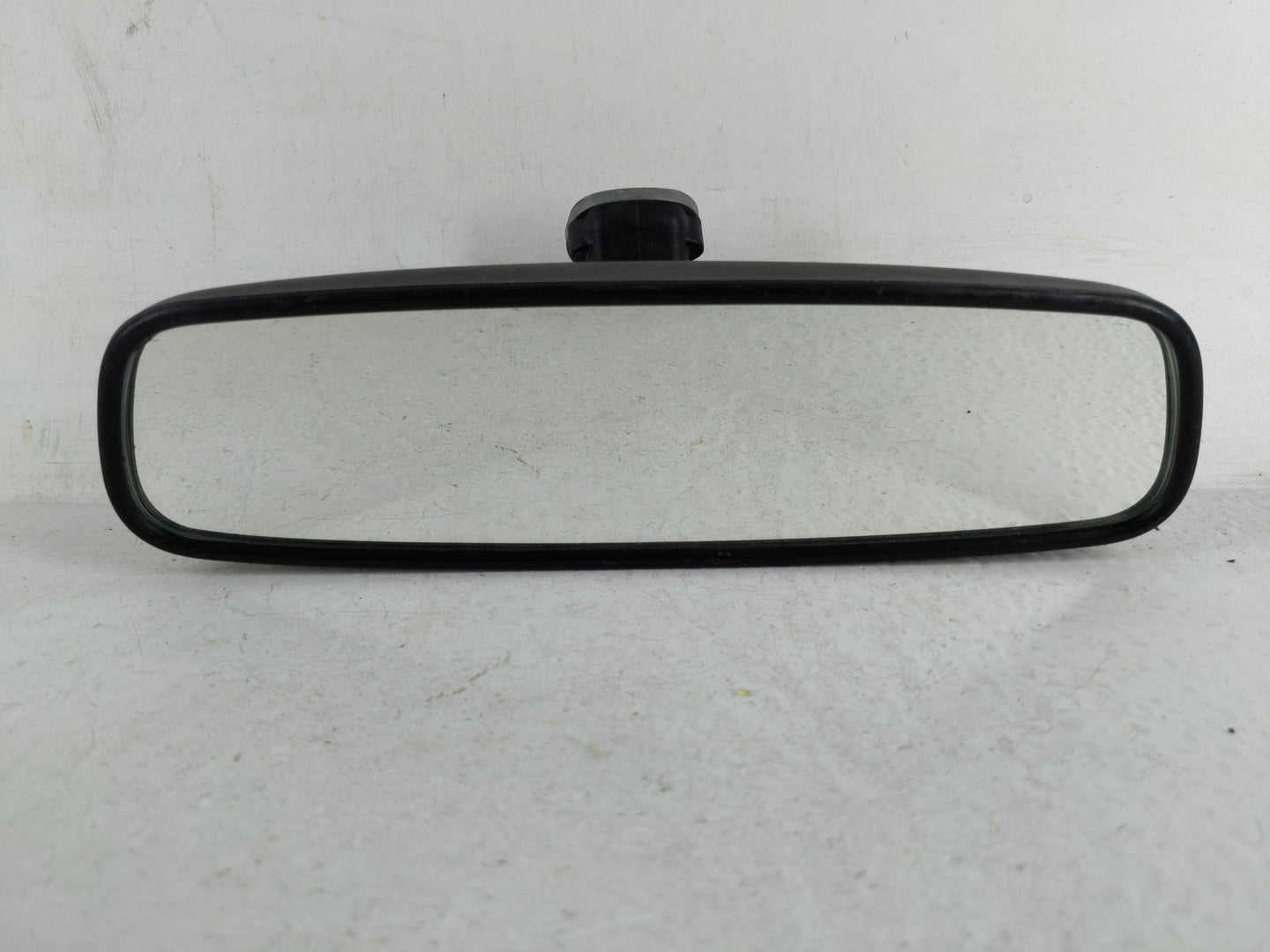 2010-2018 Ford Focus Interior Rear View Mirror Replacement OEM P/N:A080414 Fits OEM Used Auto Parts - Oemusedautoparts1.com