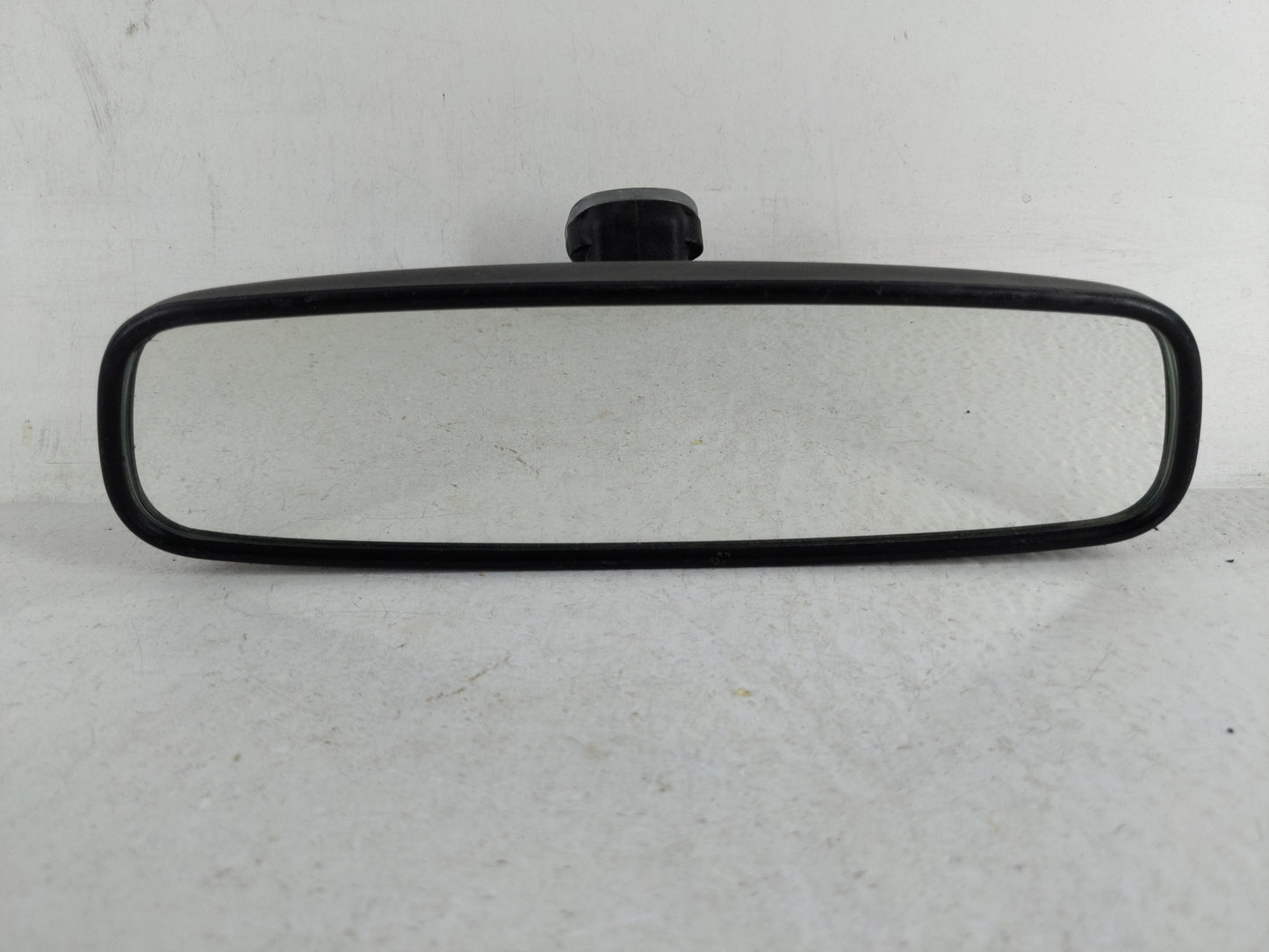 2010-2018 Ford Focus Interior Rear View Mirror Replacement OEM P/N:A080414 Fits OEM Used Auto Parts - Oemusedautoparts1.com