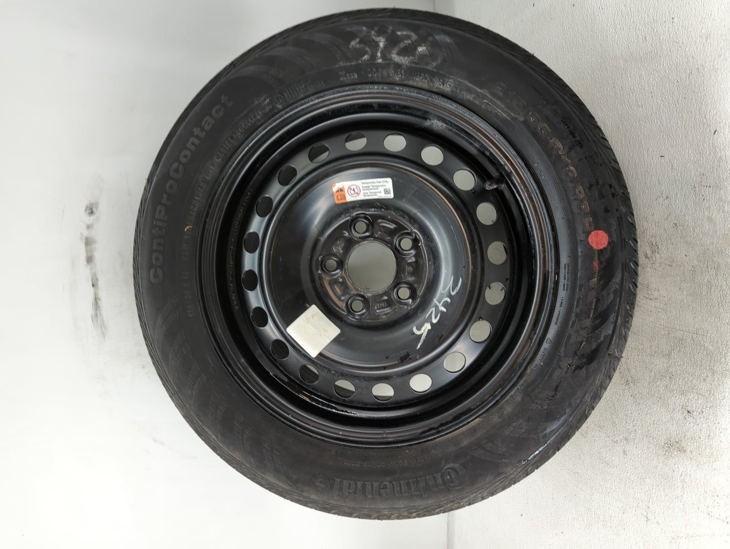 2012-2018 Ford Focus Spare Donut Tire Wheel Rim Oem - Oemusedautoparts1.com