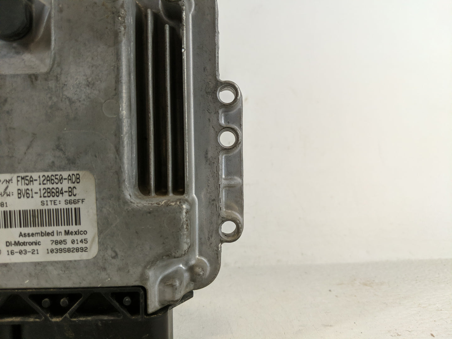 2013-2018 Ford Focus PCM Engine Control Computer ECU ECM PCU OEM P/N:FM5A-12A650-ADB Fits Fits 2013 2014 2015 2016 2017 2018