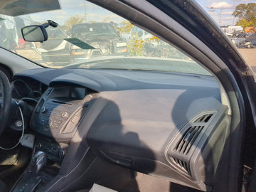 2015-2018 Ford Focus Air Bag Passenger Right Dashboard OEM Fits Fits 2015 2016 2017 2018 OEM Used Auto Parts