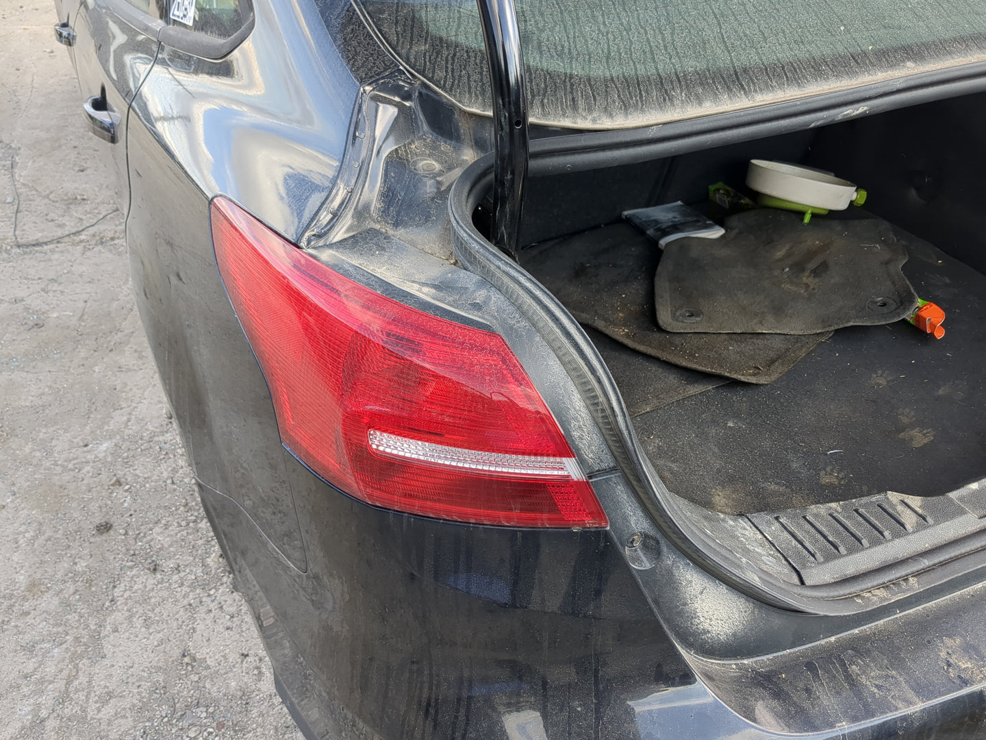 2015-2018 Ford Focus Tail Light Assembly Driver Left OEM Fits Fits 2015 2016 2017 2018 OEM Used Auto Parts - Oemusedautopart