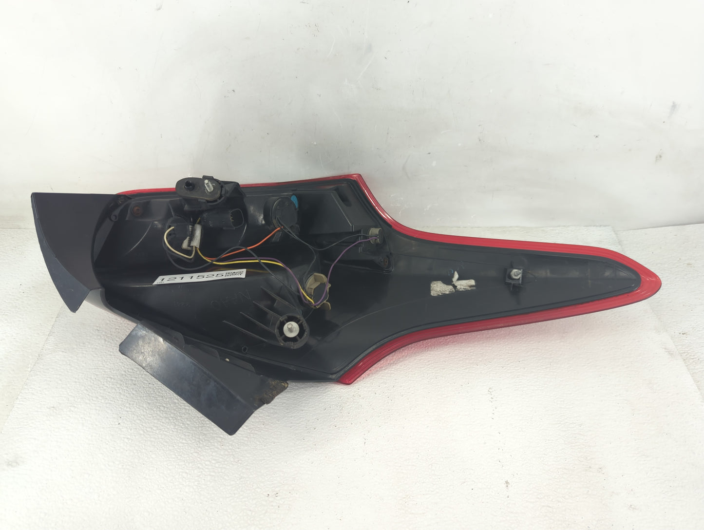 2015-2018 Ford Focus Tail Light Assembly Passenger Right OEM Fits Fits 2015 2016 2017 2018 OEM Used Auto Parts - Oemusedauto