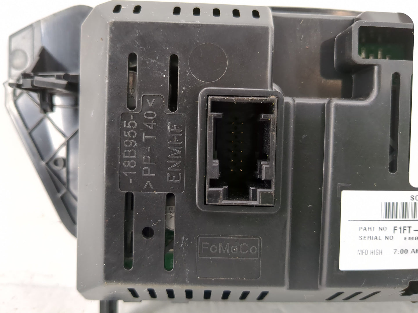 2015-2018 Ford Focus Information Display Screen - Oemusedautoparts1.com