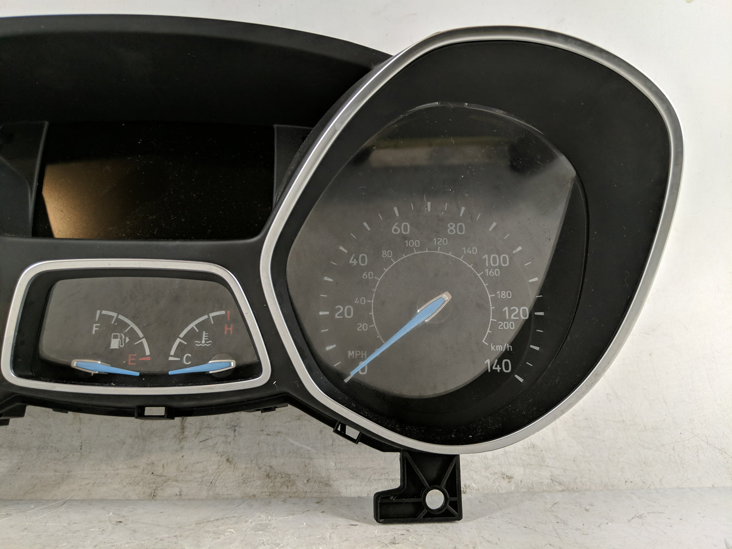 2016 Ford Focus Instrument Cluster Speedometer Gauges P/N:VPFMGF-10849-CTA F1ET-10849-CTK Fits OEM Used Auto Parts - Oemused