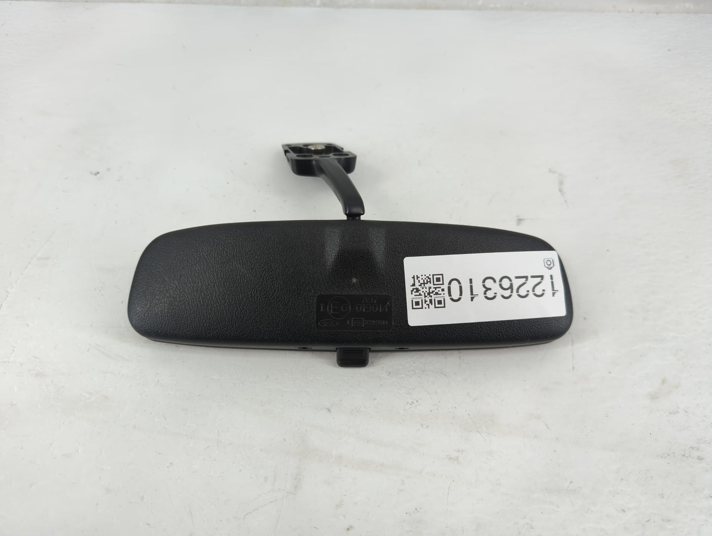 2010-2018 Ford Focus Interior Rear View Mirror Replacement OEM Fits OEM Used Auto Parts - Oemusedautoparts1.com