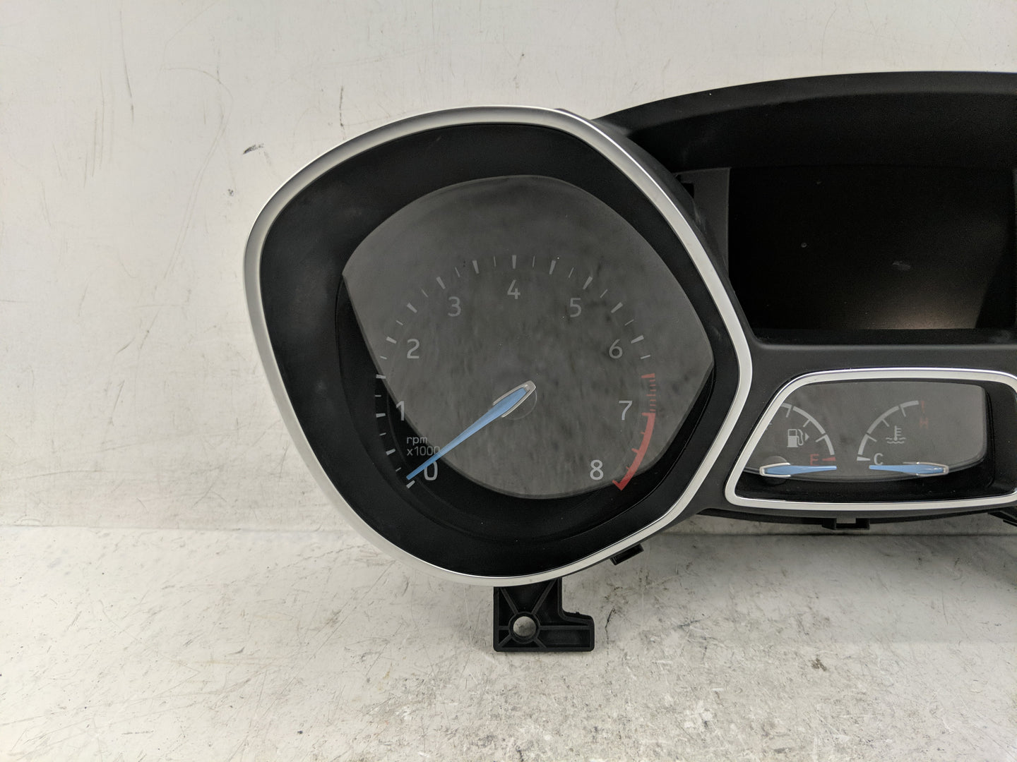 2016-2018 Ford Focus Instrument Cluster Speedometer Gauges P/N:2934775 F1ET-10849-CTH Fits Fits 2016 2017 2018 OEM Used Auto