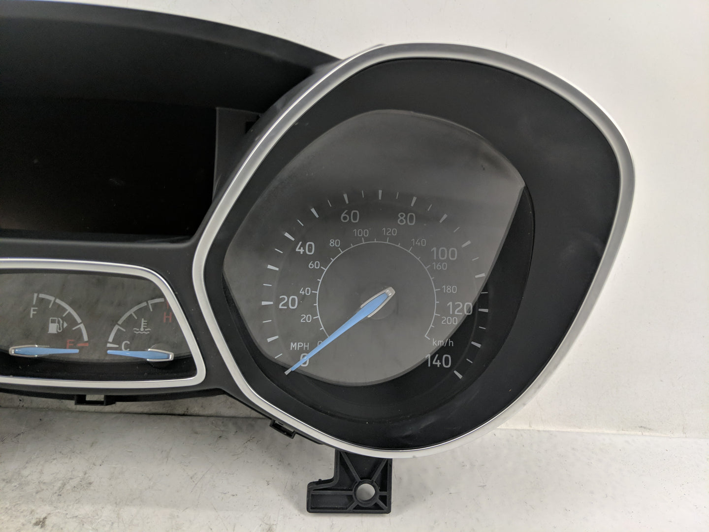 2016-2018 Ford Focus Instrument Cluster Speedometer Gauges P/N:2934775 F1ET-10849-CTH Fits Fits 2016 2017 2018 OEM Used Auto
