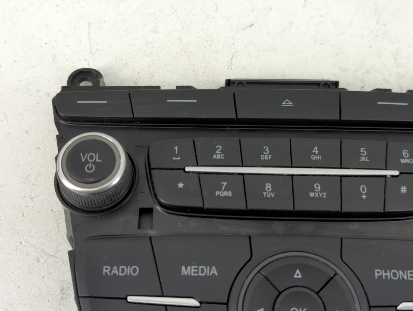 2015-2018 Ford Focus Radio AM FM Cd Player Receiver Replacement P/N:F1ET18K811LD Fits Fits 2015 2016 2017 2018 2019 OEM Used