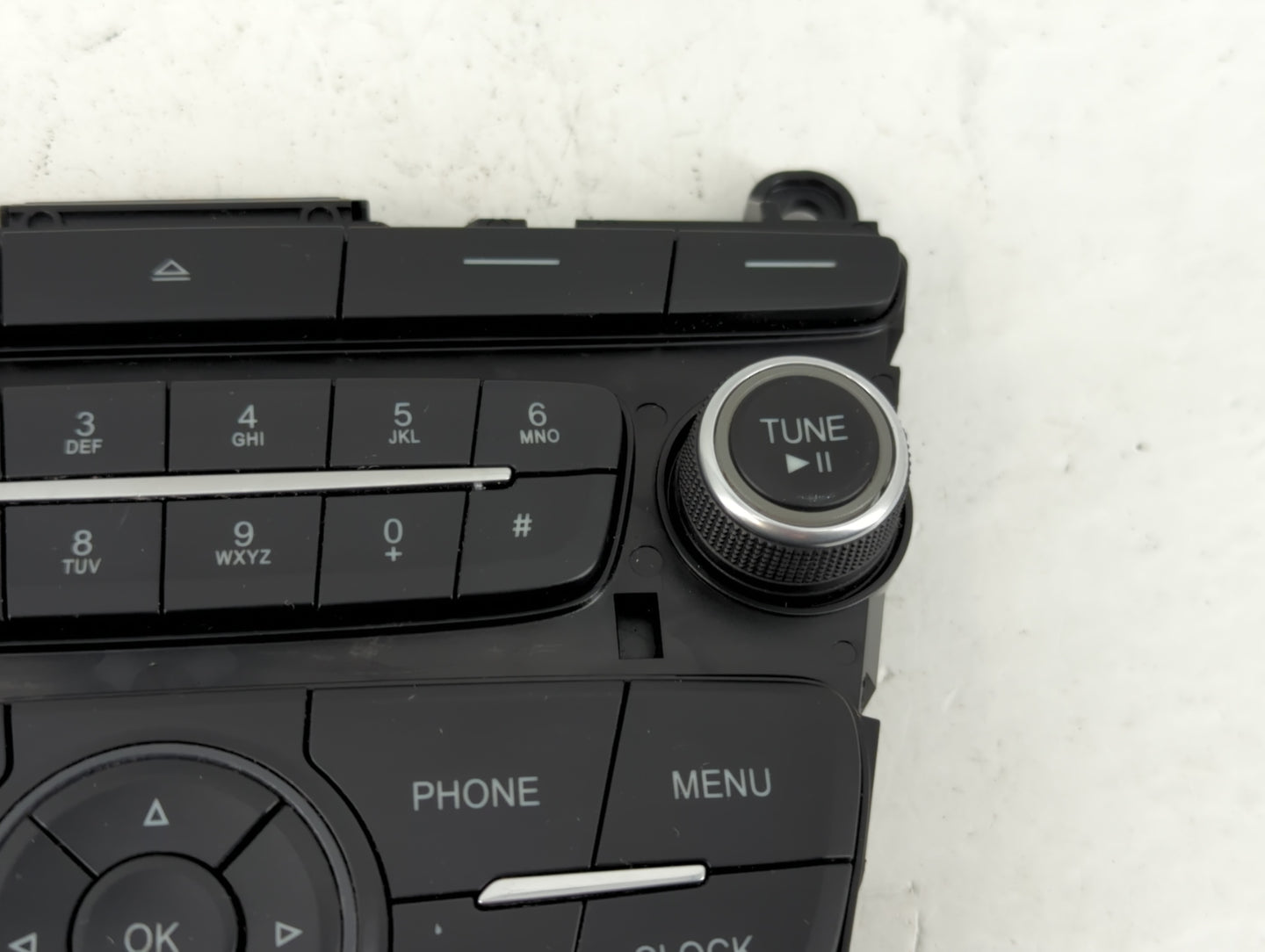 2015-2018 Ford Focus Radio AM FM Cd Player Receiver Replacement P/N:F1ET18K811LD Fits Fits 2015 2016 2017 2018 2019 OEM Used