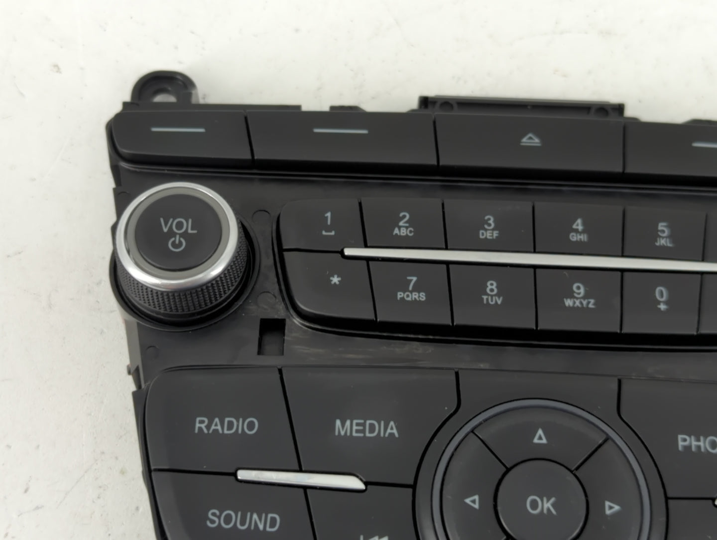 2015-2018 Ford Focus Radio AM FM Cd Player Receiver Replacement P/N:GJ5T-19C107 BD Fits Fits 2015 2016 2017 2018 2019 OEM Us