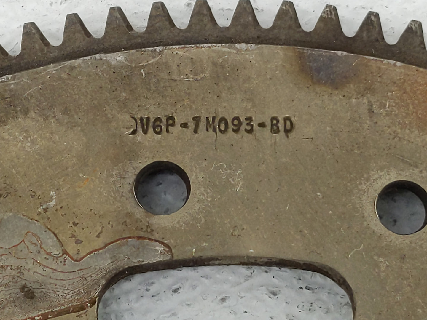 2012-2018 Ford Focus Transmission Flywheel Flexplate P/N:V6P-7M093-BD Fits Fits 2012 2013 2014 2015 2016 2017 2018 OEM Used 