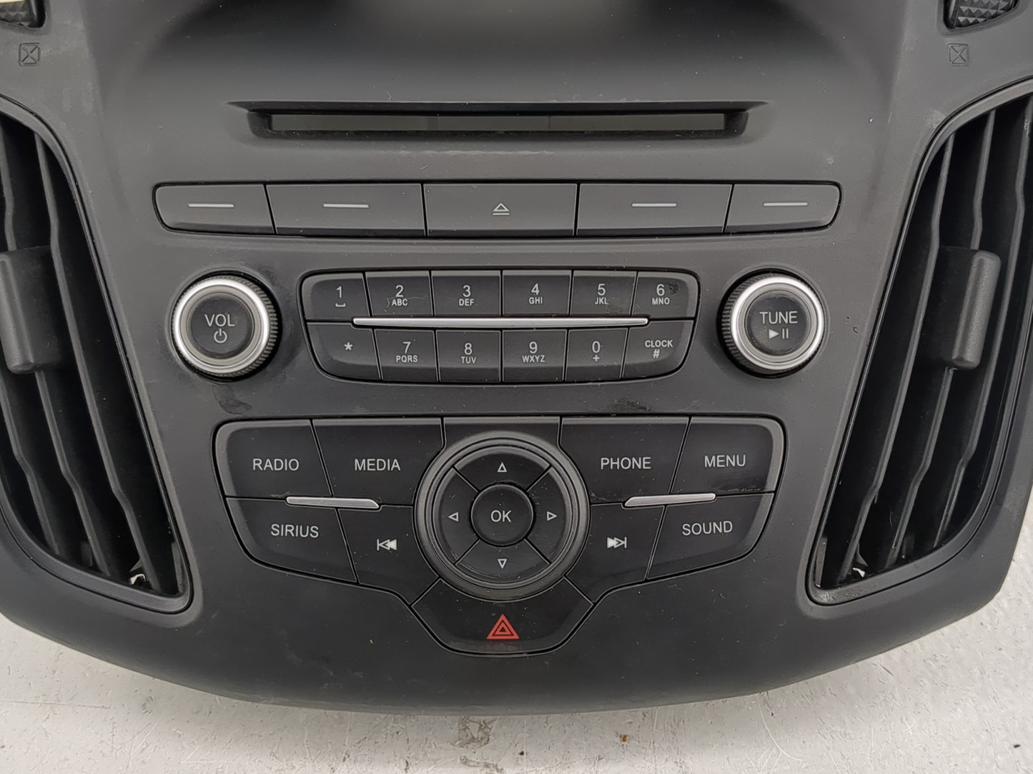 2015-2018 Ford Focus Radio Control Panel - Oemusedautoparts1.com