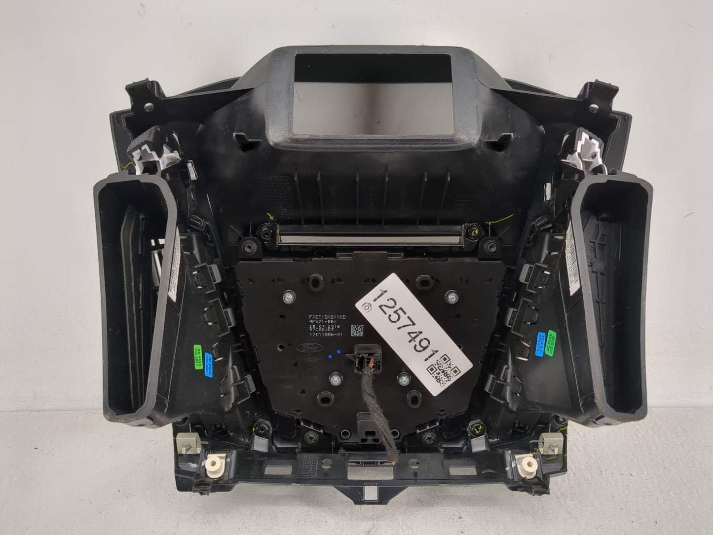 2015-2018 Ford Focus Radio Control Panel - Oemusedautoparts1.com