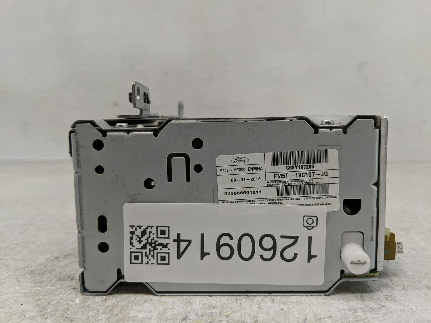 2016 Ford Focus Radio AM FM Cd Player Receiver Replacement P/N:FM5T-19C107-JG Fits OEM Used Auto Parts - Oemusedautoparts1.c