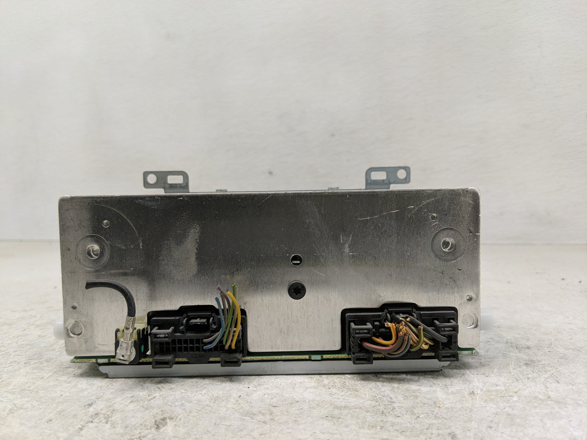 2015-2016 Ford Focus Radio AM FM Cd Player Receiver Replacement P/N:FM5T-19C107-HC Fits Fits 2015 2016 OEM Used Auto Parts -