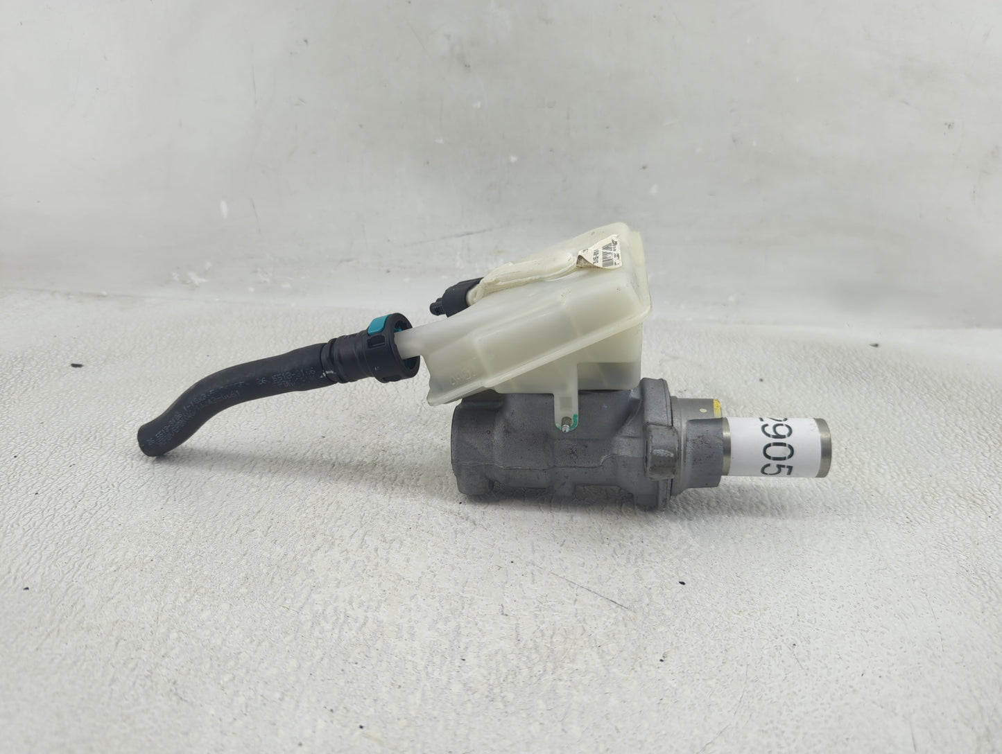 2012-2018 Ford Focus Brake Master Cylinder - Oemusedautoparts1.com