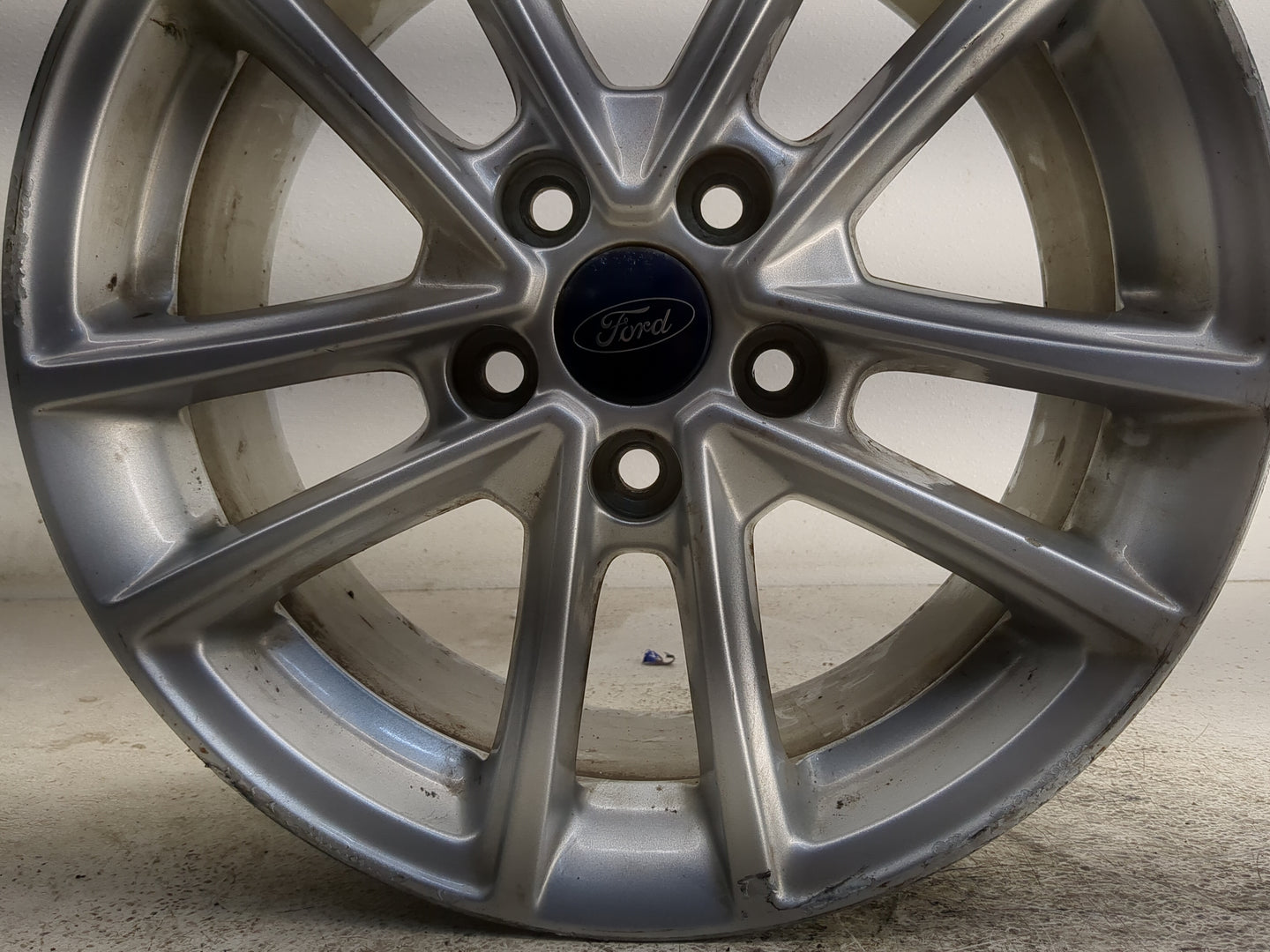 2015-2018 Ford Focus Oem Wheel Rim - Oemusedautoparts1.com