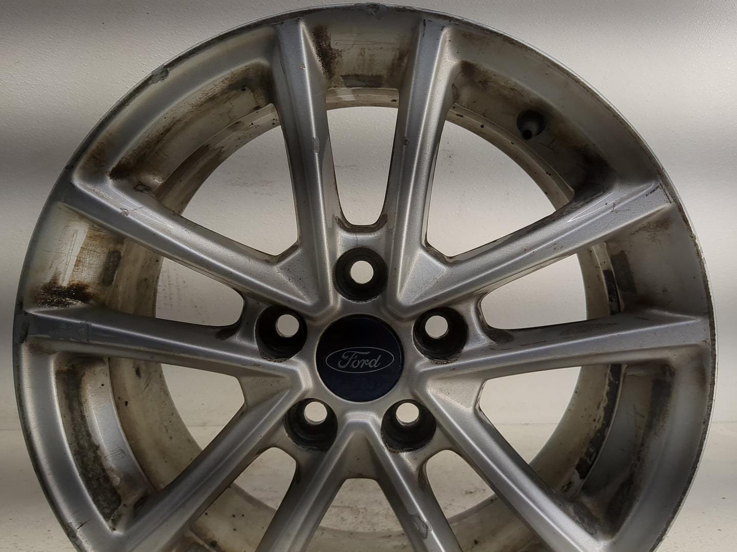 2015-2018 Ford Focus Oem Wheel Rim 1291332 - Oemusedautoparts1.com