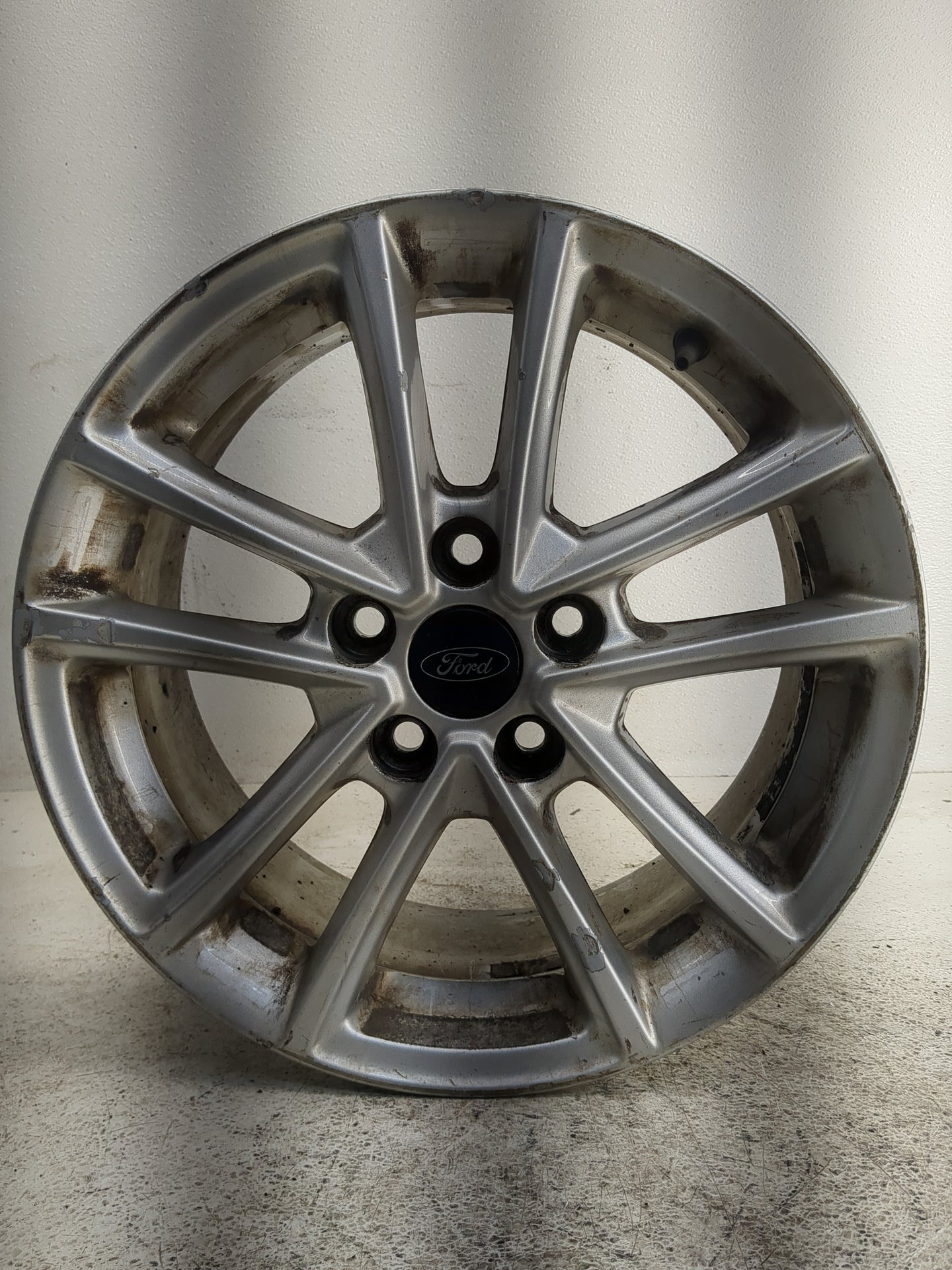 2015-2018 Ford Focus Oem Wheel Rim 1291332 - Oemusedautoparts1.com