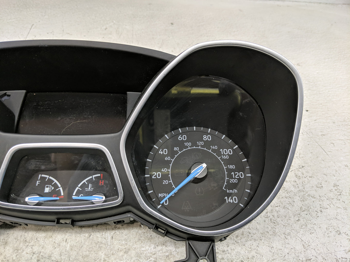 2016 Ford Focus Instrument Cluster Speedometer Gauges P/N:F1ET-10849-CTK Fits OEM Used Auto Parts - Oemusedautoparts1.com