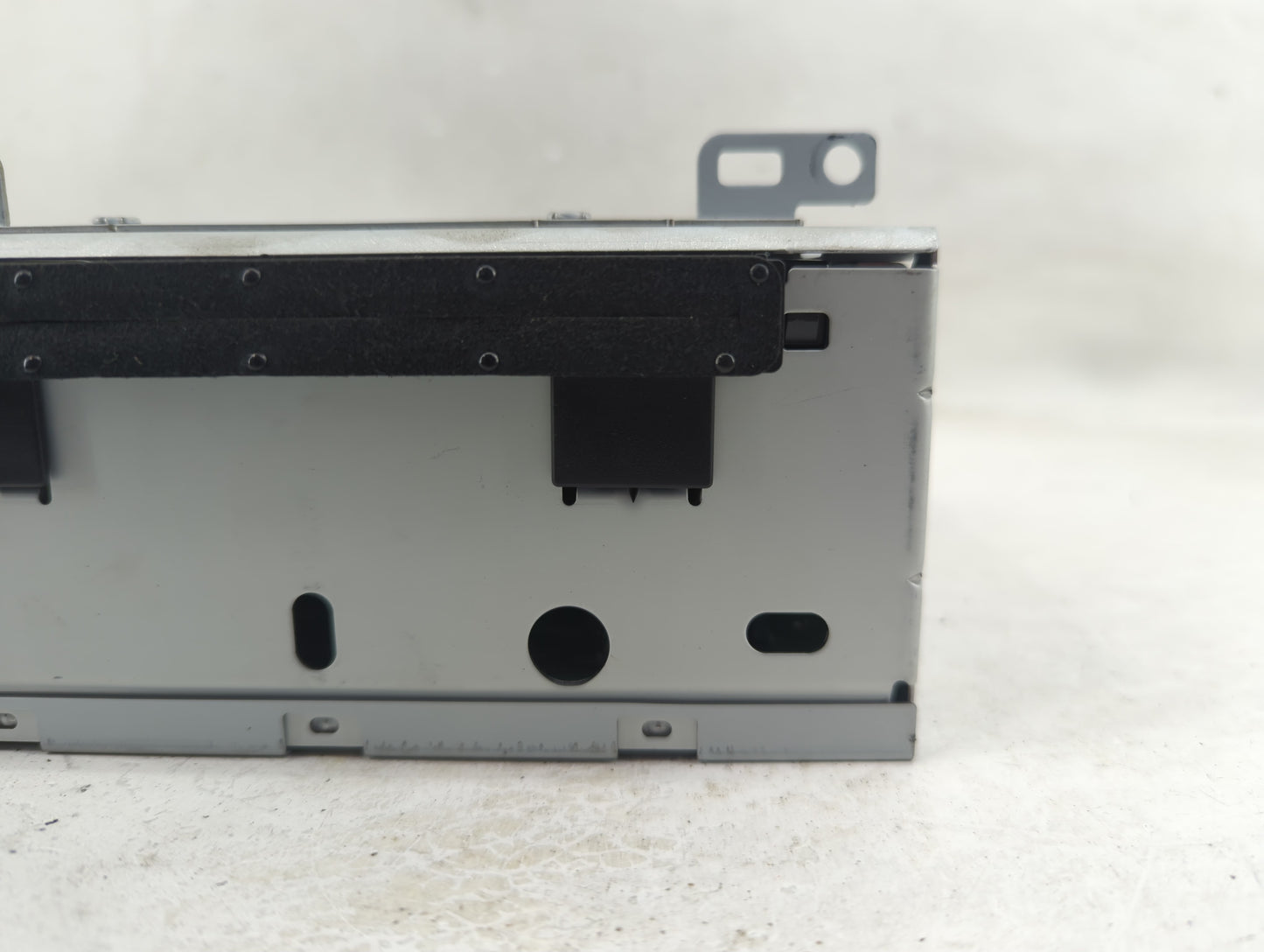 2016 Ford Focus Radio AM FM Cd Player Receiver Replacement P/N:FM5T-19C107-JF Fits OEM Used Auto Parts - Oemusedautoparts1.c