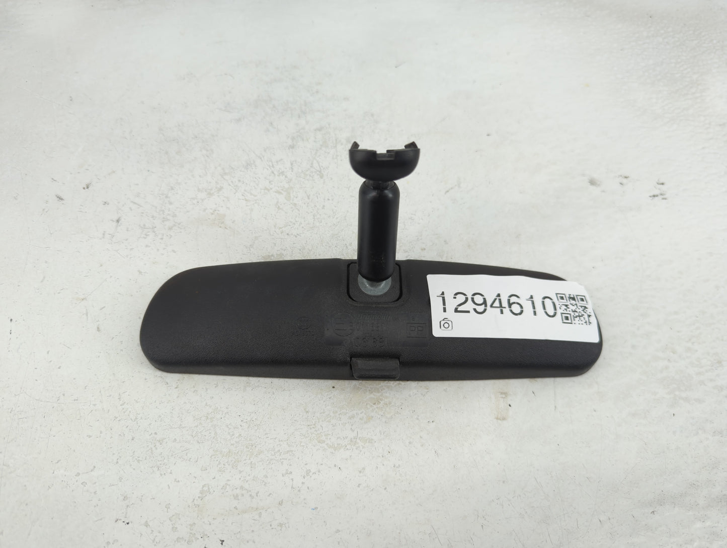 2010-2018 Ford Focus Interior Rear View Mirror Replacement OEM P/N:E8011681 Fits OEM Used Auto Parts - Oemusedautoparts1.com