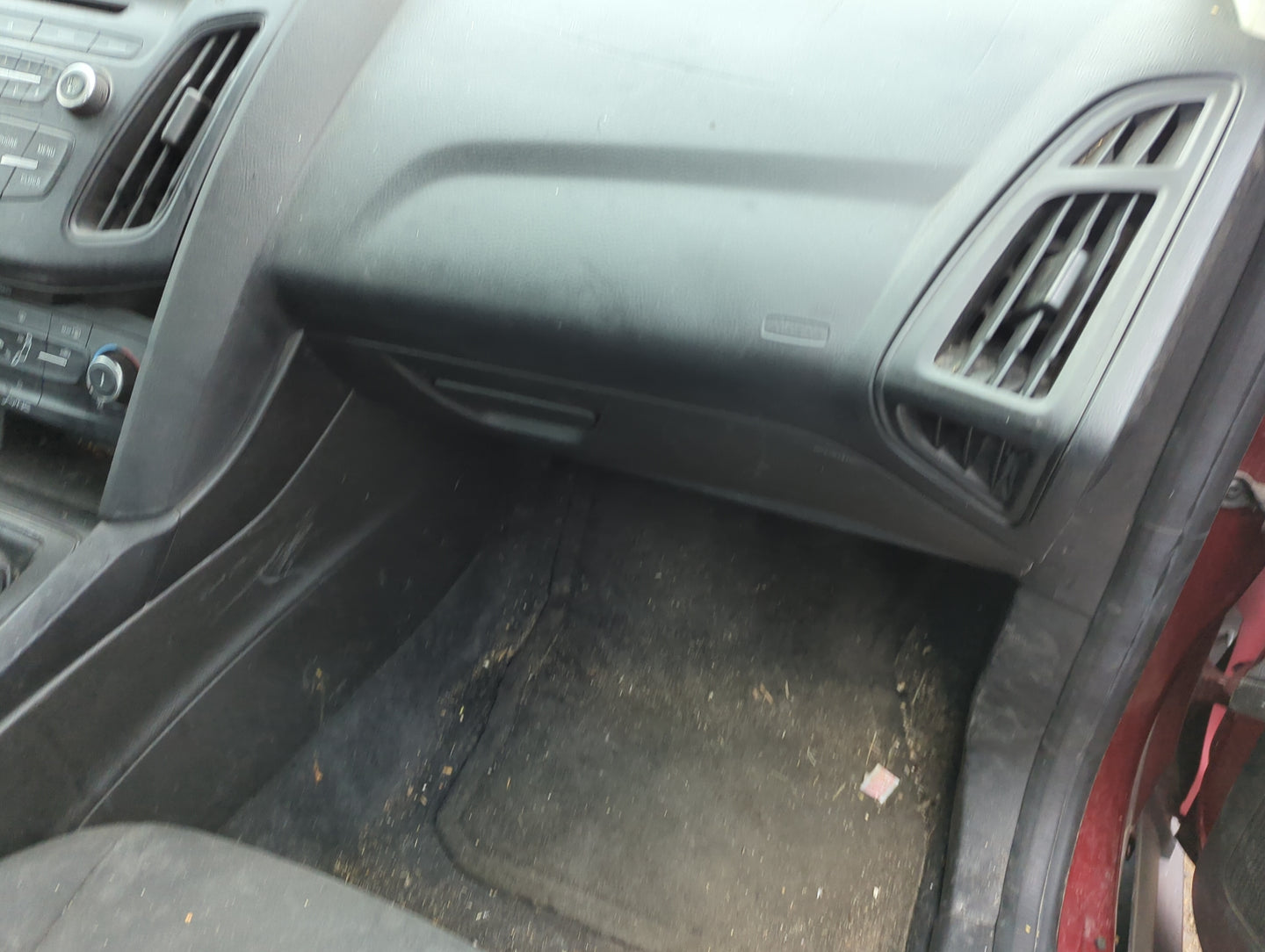 2016 Ford Focus Passenger Glove Box Door Storage Compartment 1309869 - Oemusedautoparts1.com