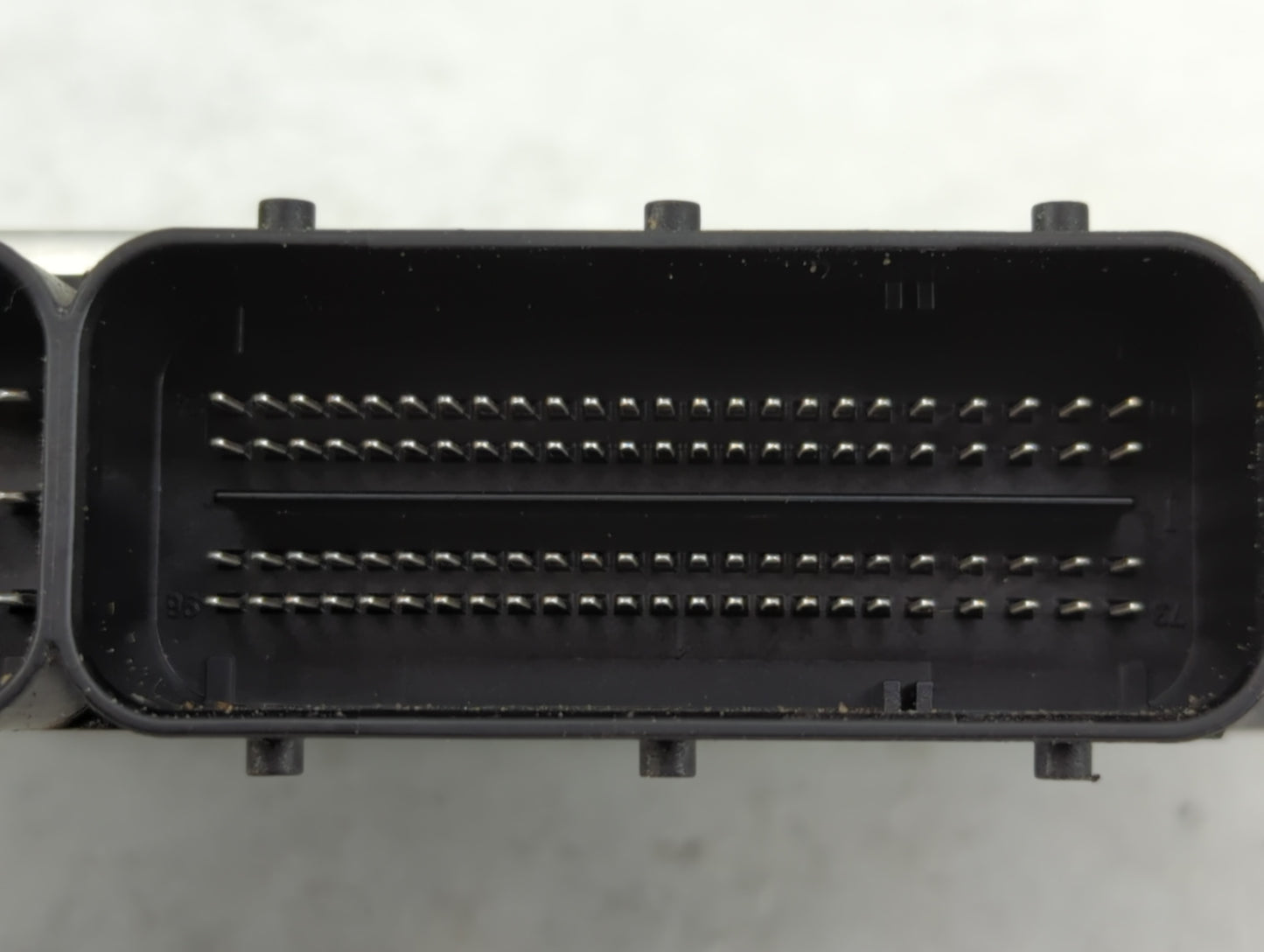 2013-2018 Ford Focus PCM Engine Control Computer ECU ECM PCU OEM P/N:FM5A-12A650-ADB 0 261 S12 874 Fits OEM Used Auto Parts 
