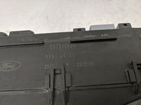 2016 Ford Focus Fusebox Fuse Box Panel Relay Module P/N:GJ7T-14A076-BA Fits OEM Used Auto Parts - Oemusedautoparts1.com