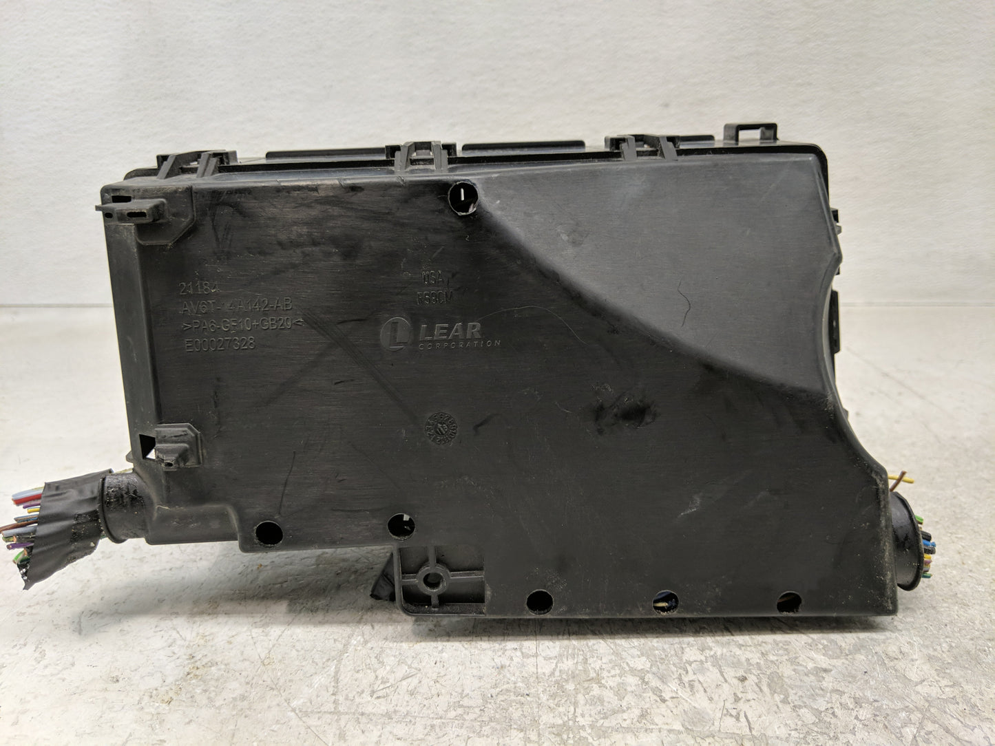2016 Ford Focus Fusebox Fuse Box Panel Relay Module P/N:GJ7T-14A076-BA Fits OEM Used Auto Parts - Oemusedautoparts1.com