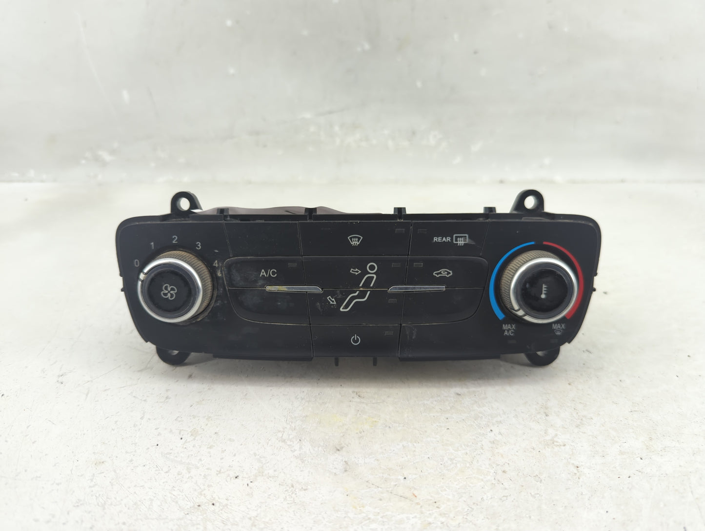 2015-2018 Ford Focus Climate Control Module Temperature AC/Heater Replacement P/N:F1ET-19980-JF Fits Fits 2015 2016 2017 201
