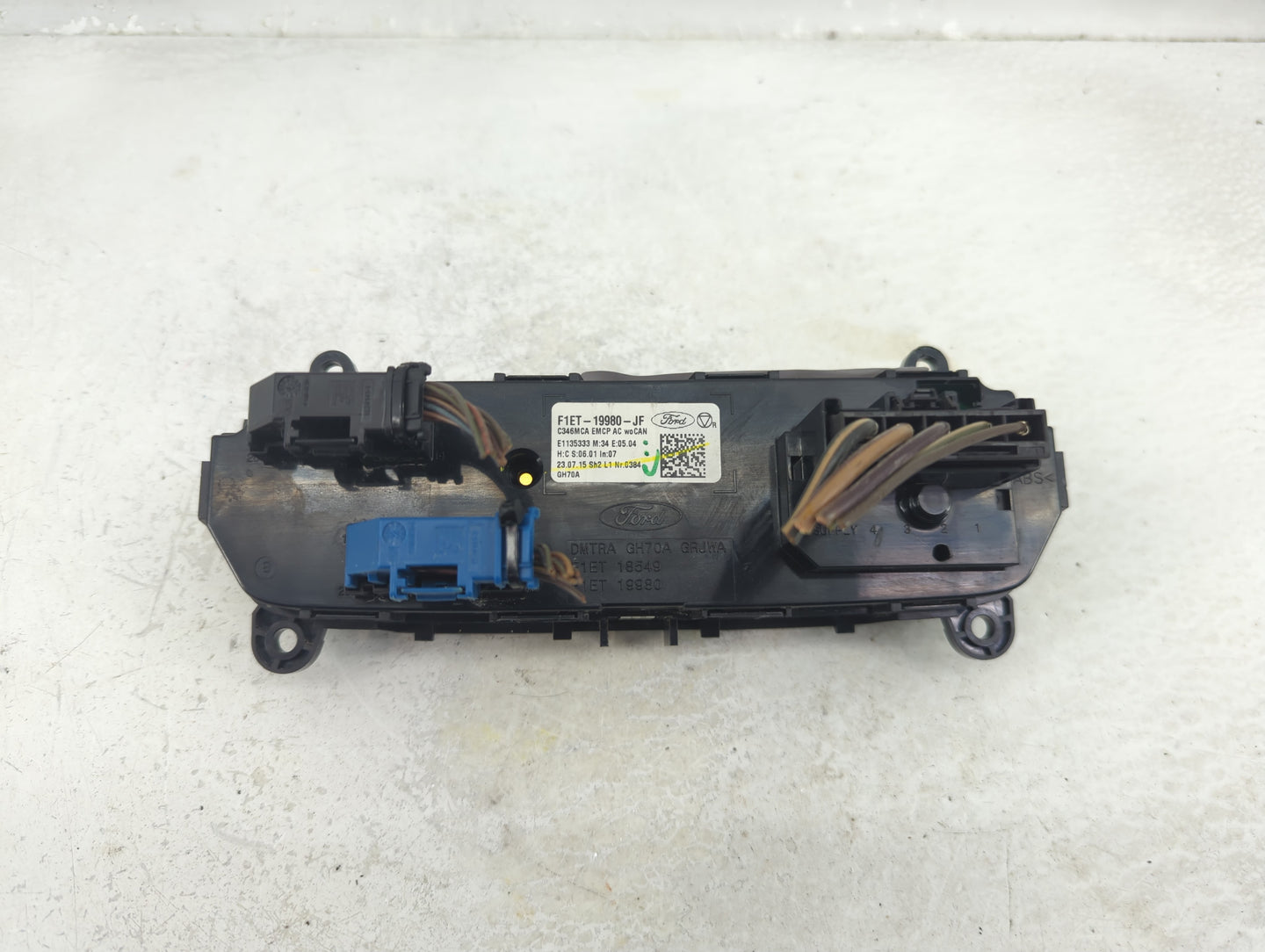 2015-2018 Ford Focus Climate Control Module Temperature AC/Heater Replacement P/N:F1ET-19980-JF Fits Fits 2015 2016 2017 201