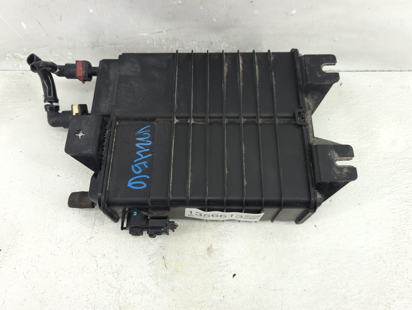 2016 Ford Focus Fuel Vapor Charcoal Canister 1356613 - Oemusedautoparts1.com