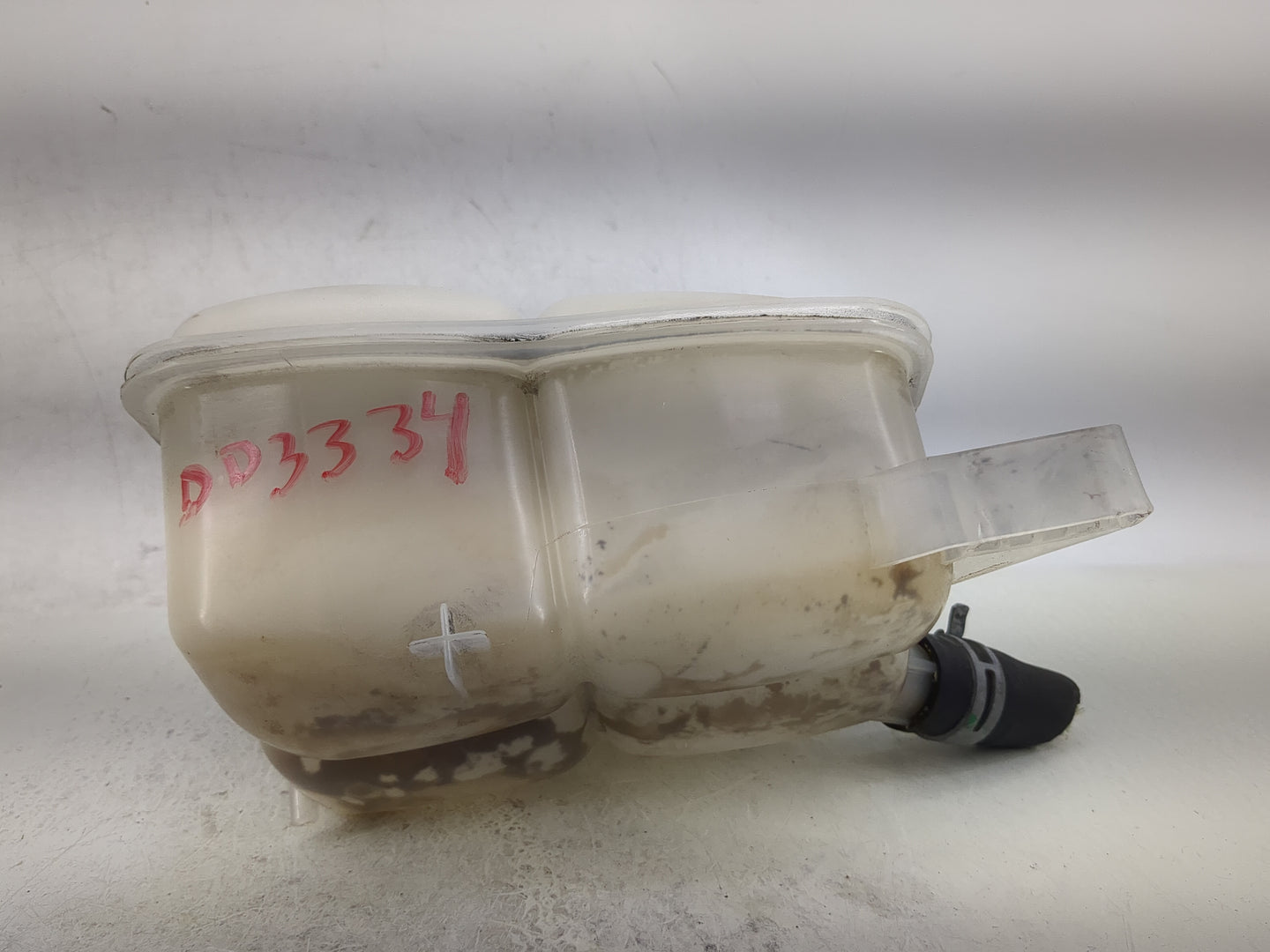 2012-2018 Ford Focus Windshield Washer Fluid Reservoir Bottle Oem - Oemusedautoparts1.com