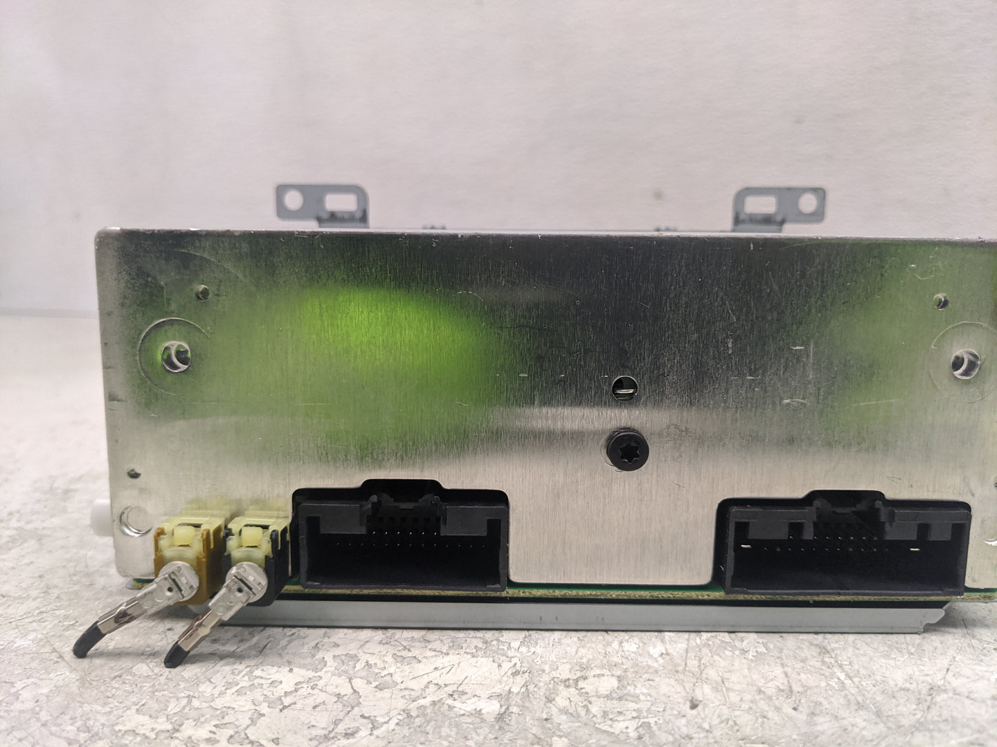 2016 Ford Focus Radio AM FM Cd Player Receiver Replacement P/N:FM5T-19C107-JE Fits OEM Used Auto Parts - Oemusedautoparts1.c