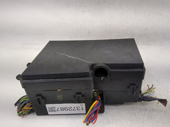 compare product 2016 Ford Focus Fusebox Fuse Box Panel Relay Module P/N:AV6T-14A076-AB Fits OEM Used Auto Parts