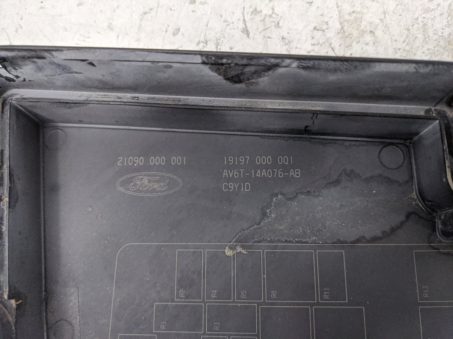 2016 Ford Focus Fusebox Fuse Box Panel Relay Module P/N:AV6T-14A076-AB Fits OEM Used Auto Parts - Oemusedautoparts1.com