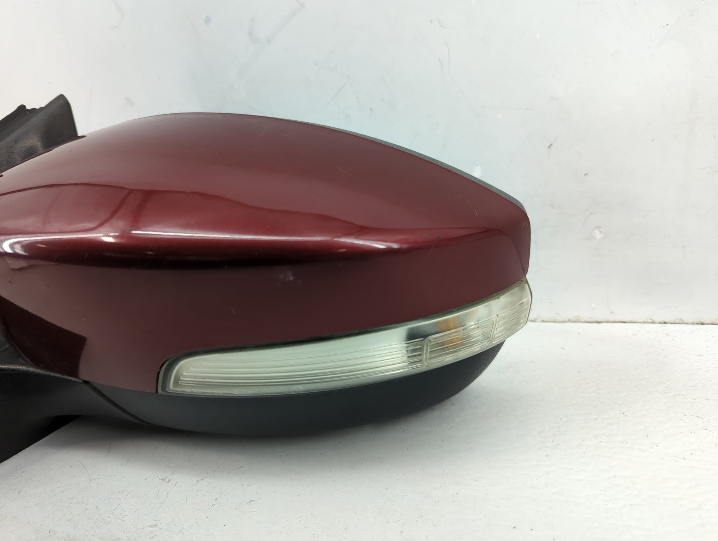 2015-2018 Ford Focus Driver Side View Mirror - Left Door Mirror OEM Used - Oemusedautoparts1.com