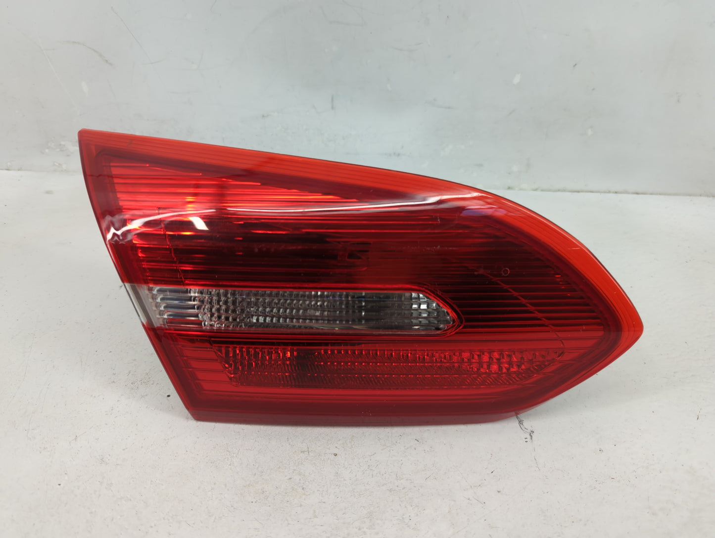 2015-2018 Ford Focus Tail Light Assembly Driver Left OEM P/N:F1EB-13A603-DD Fits Fits 2015 2016 2017 2018 OEM Used Auto Part