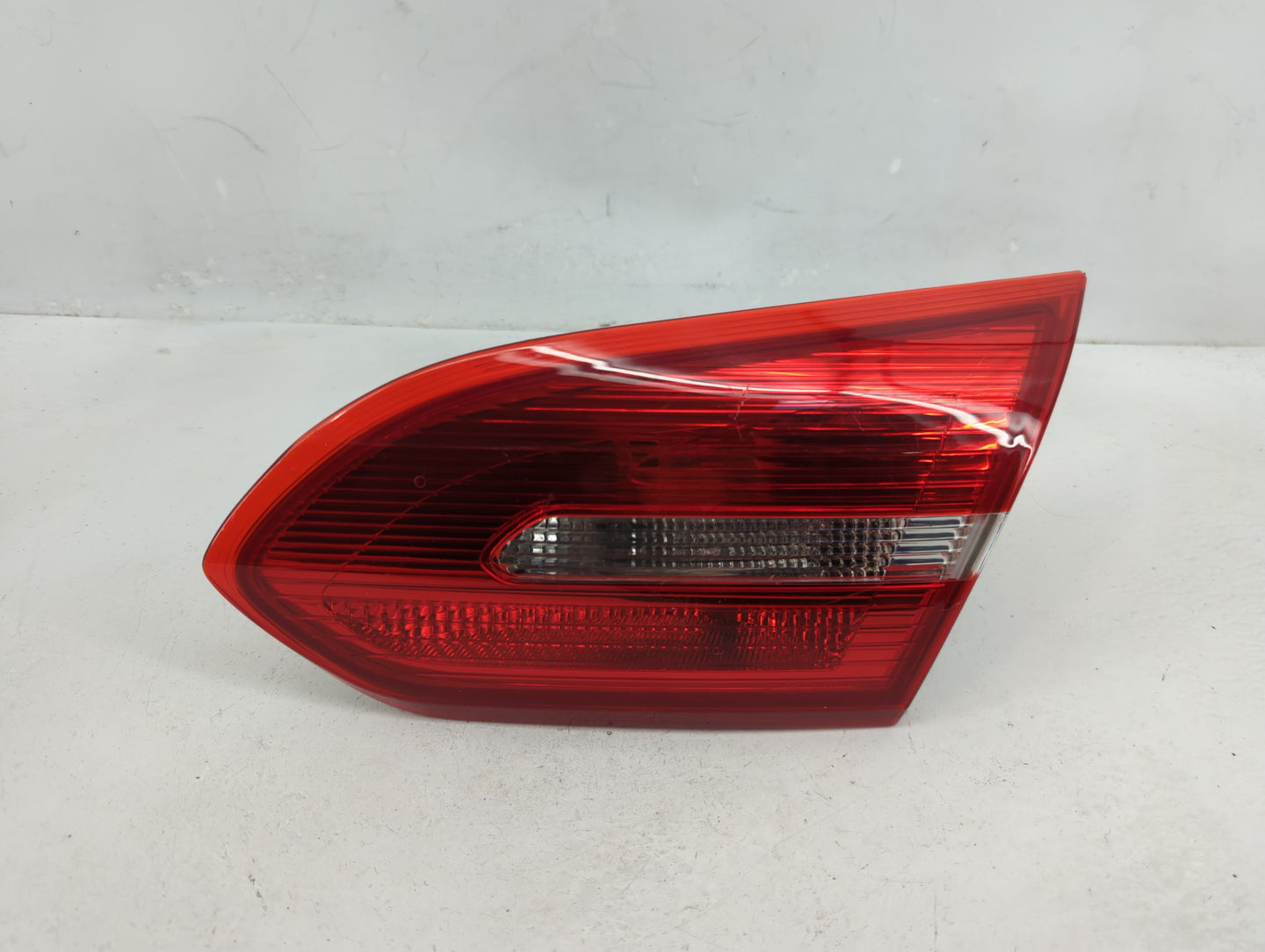 2015-2018 Ford Focus Tail Light Assembly Passenger Right OEM P/N:F1EB-13A602-DD Fits Fits 2015 2016 2017 2018 OEM Used Auto 