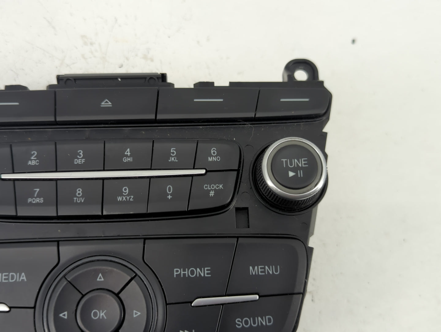 2015-2018 Ford Focus Climate Control Module Temperature AC/Heater Replacement P/N:F1ET18K811 Fits Fits 2015 2016 2017 2018 O