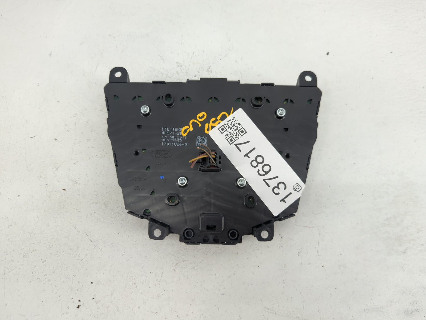 2015-2018 Ford Focus Climate Control Module Temperature AC/Heater Replacement P/N:F1ET18K811 Fits Fits 2015 2016 2017 2018 O