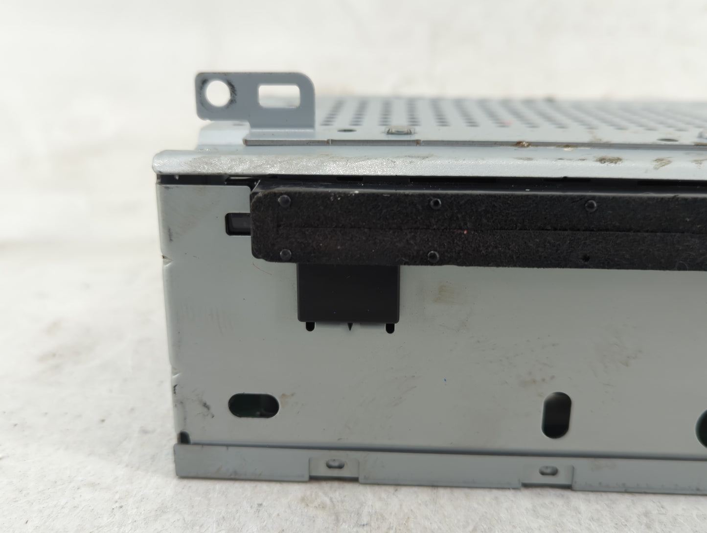 2016 Ford Focus Radio AM FM Cd Player Receiver Replacement P/N:FM5T-19C107-KG Fits OEM Used Auto Parts - Oemusedautoparts1.c