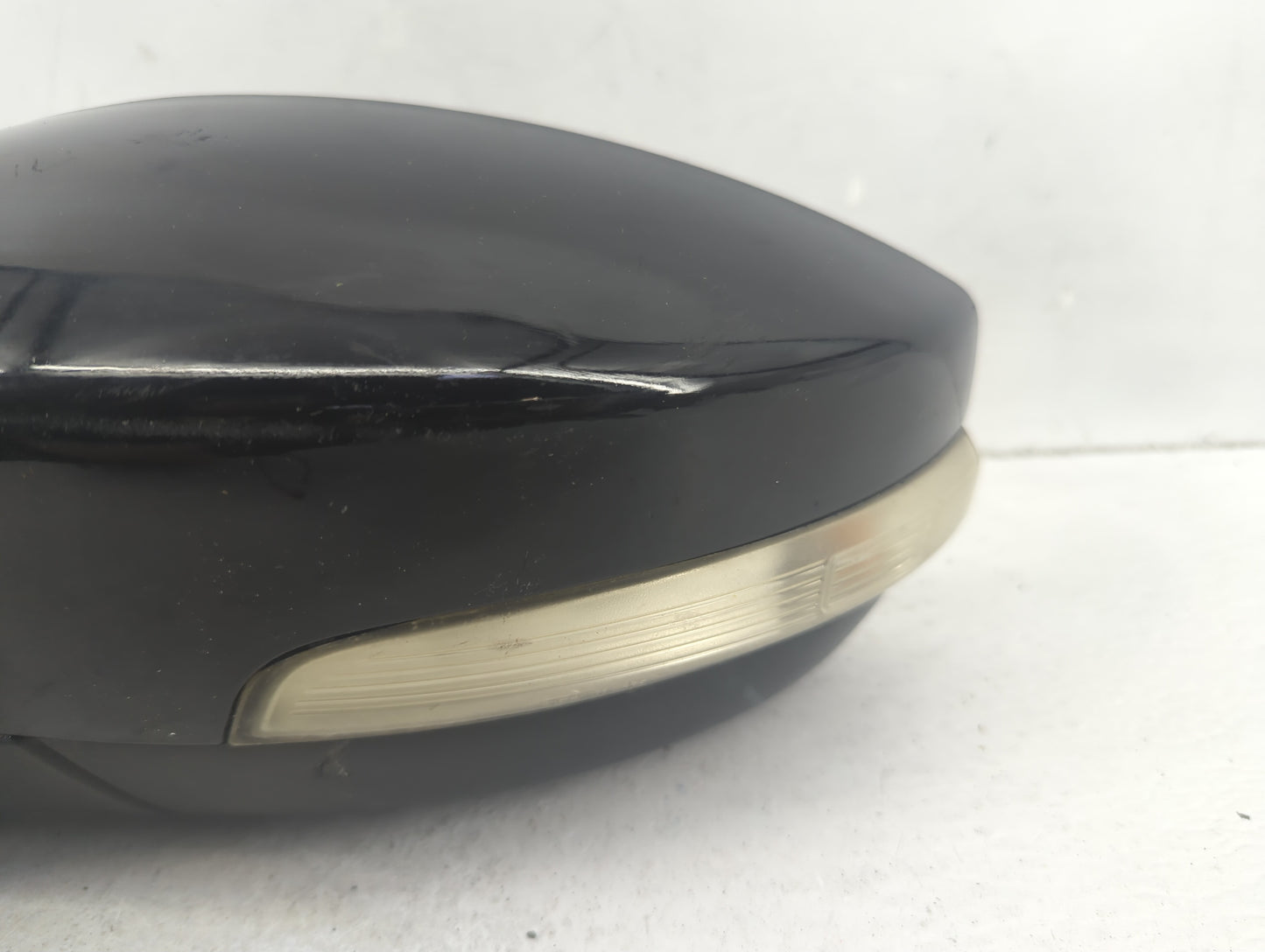 2015-2018 Ford Focus Driver Side View Mirror - Left Door Mirror OEM Used - Oemusedautoparts1.com