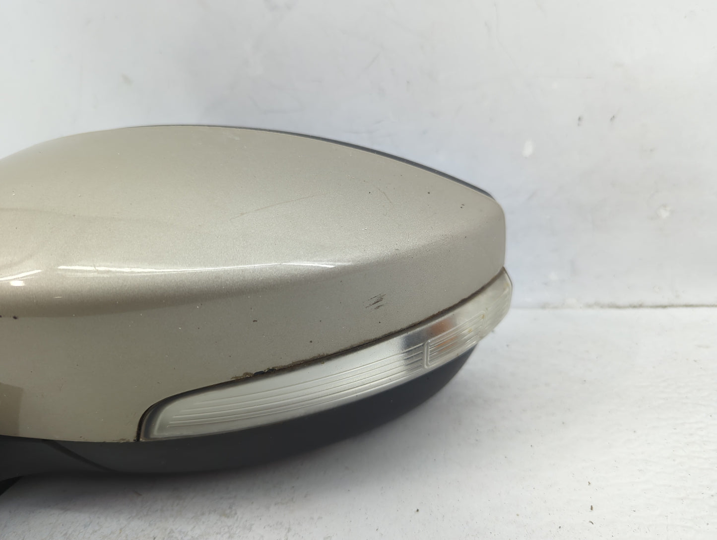 2015-2018 Ford Focus Driver Side View Mirror - Left Door Mirror OEM Used - Oemusedautoparts1.com