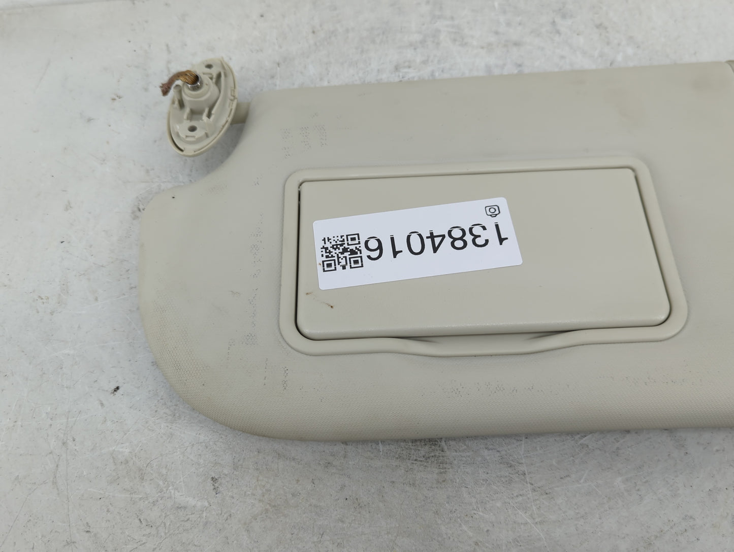 2013-2018 Ford Focus Sun Visor Shade Replacement Driver Left Mirror Fits Fits 2013 2014 2015 2016 2017 2018 OEM Used Auto Pa